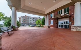 Holiday Inn Express & Suites Fort Worth - Fossil Creek By Ihg